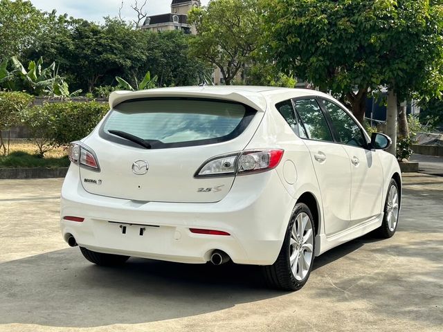 MAZDA馬自達 MAZDA 3  第4張相片
