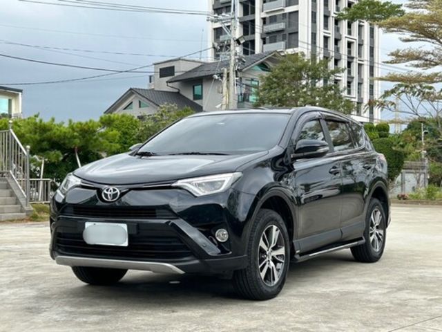 TOYOTA豐田 RAV4  第1張相片