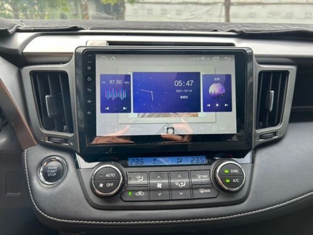 TOYOTA豐田 RAV4  第10張相片