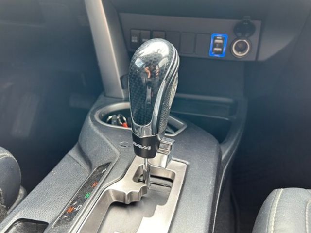TOYOTA豐田 RAV4  第11張相片