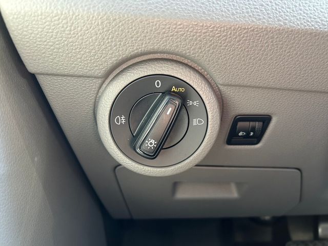 VOLKSWAGEN福斯 T6 CARAVELLE  第7張相片