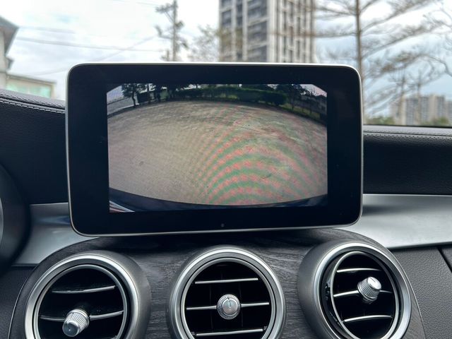 M-BENZ賓士 C300  第12張相片