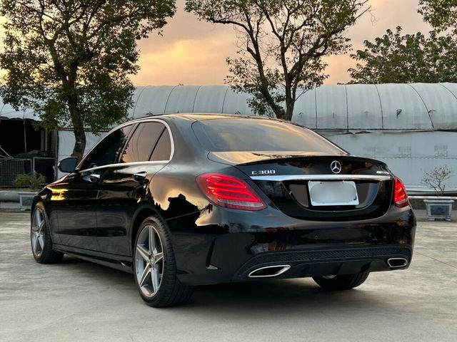 M-BENZ賓士 C300  第2張相片