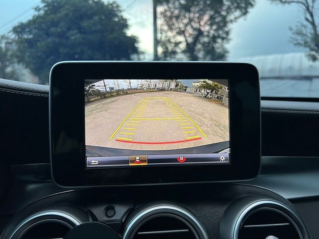 M-BENZ賓士 C300  第11張相片