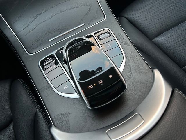 M-BENZ賓士 C300  第13張相片