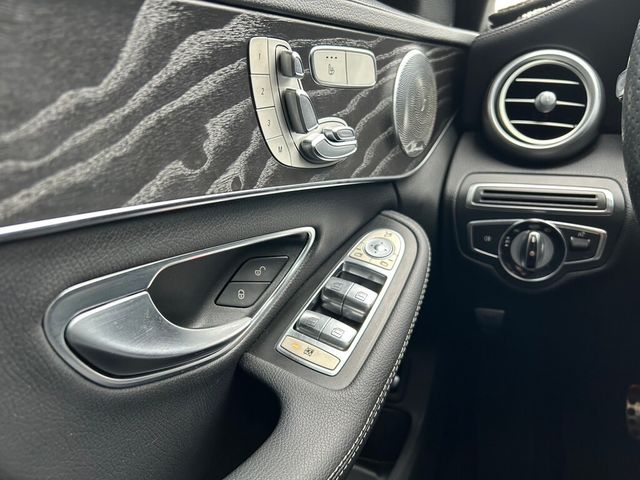 M-BENZ賓士 C300  第9張相片