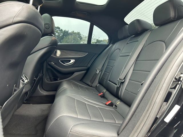 M-BENZ賓士 C300  第19張相片