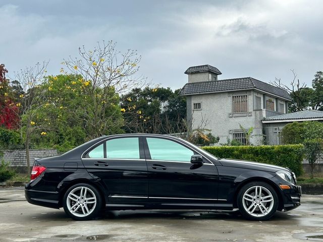 M-BENZ賓士 C250  第5張相片