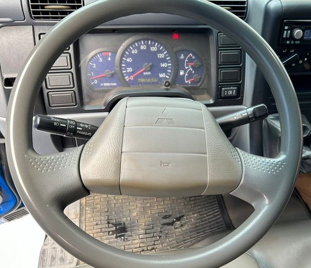 MITSUBISHI三菱 CANTER  第11張相片