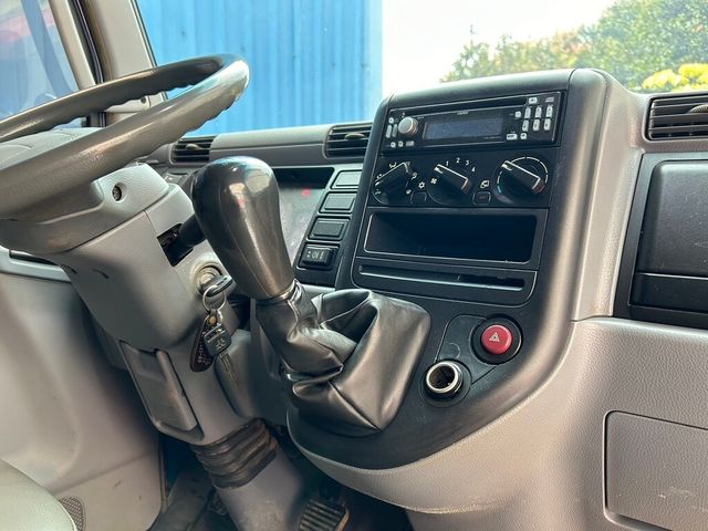 MITSUBISHI三菱 CANTER  第13張相片