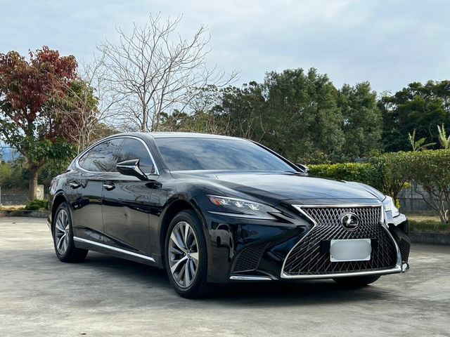 LEXUS凌志 LS350  第5張相片