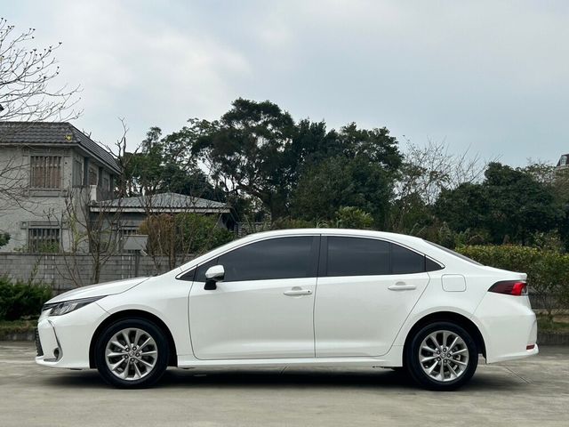 TOYOTA豐田 ALTIS  第9張相片