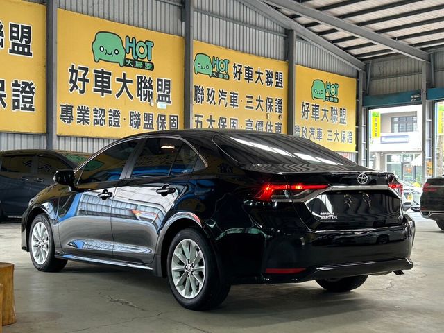 TOYOTA豐田 ALTIS  第3張相片