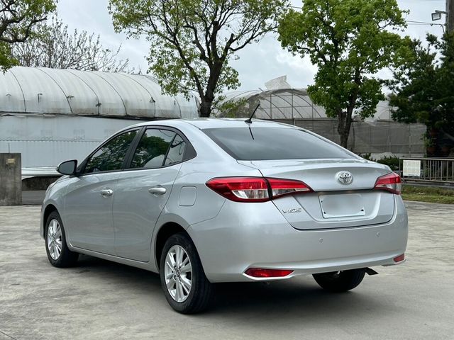 TOYOTA豐田 VIOS  第2張相片