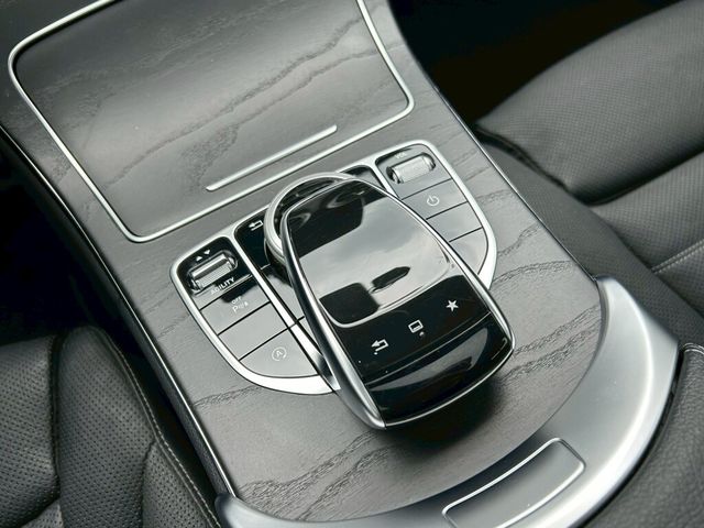 M-BENZ賓士 C300  第14張相片