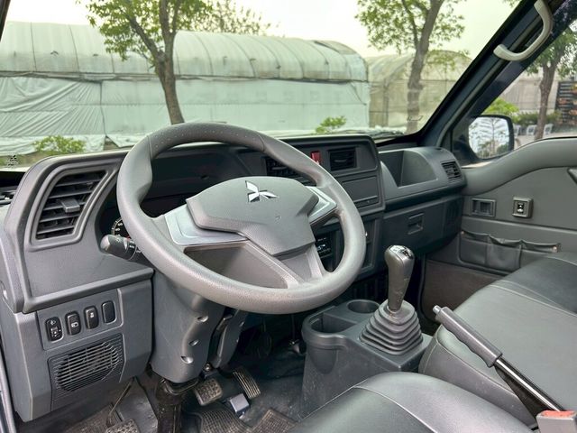 MITSUBISHI三菱 DELICA  第9張相片