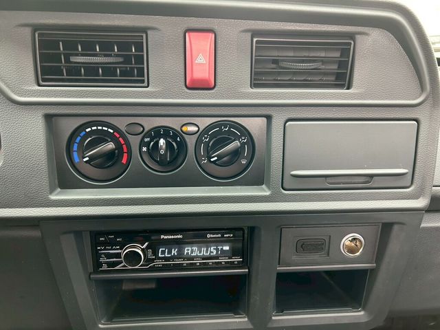 MITSUBISHI三菱 DELICA  第13張相片