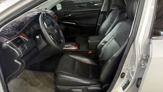 TOYOTA豐田 CAMRY  第5張相片
