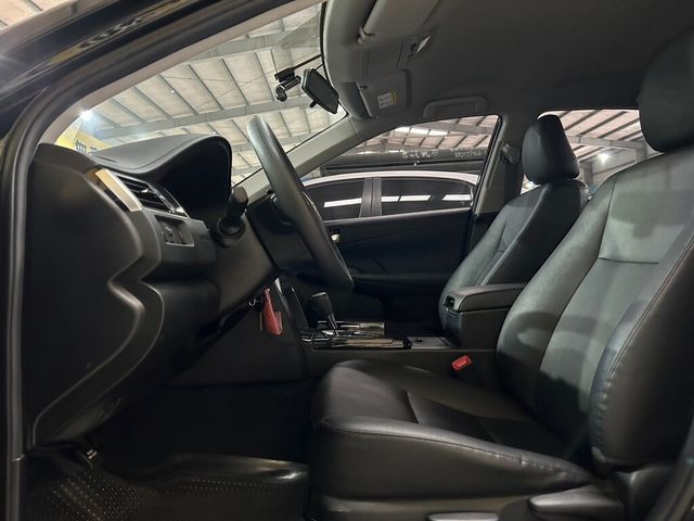 TOYOTA豐田 CAMRY  第7張相片