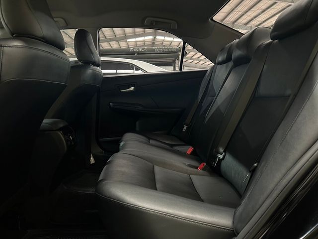 TOYOTA豐田 CAMRY  第8張相片