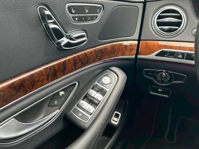 M-BENZ賓士 S400 LWB  第8張相片