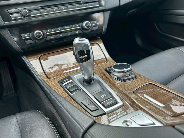 BMW寶馬 520I  第11張相片