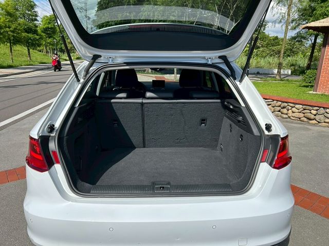 AUDI奧迪 A3 SPORTBACK  第18張相片