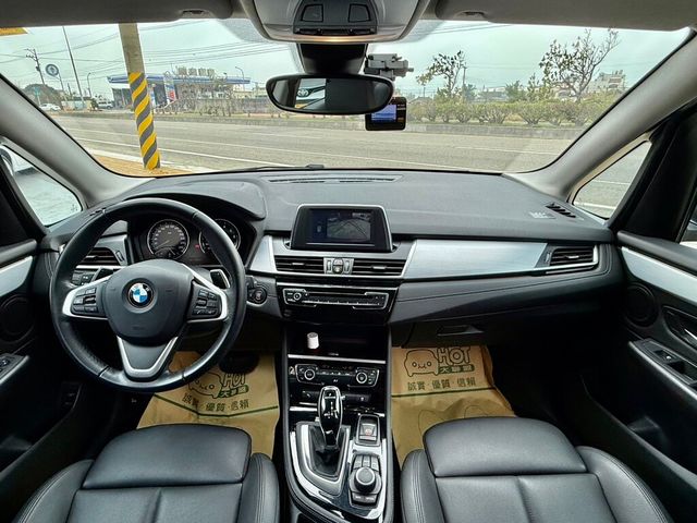 BMW寶馬 220I  第5張相片
