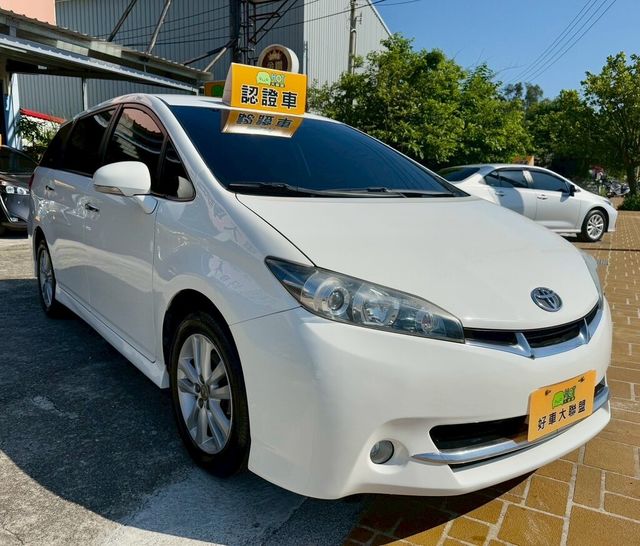 TOYOTA豐田 WISH  第7張相片
