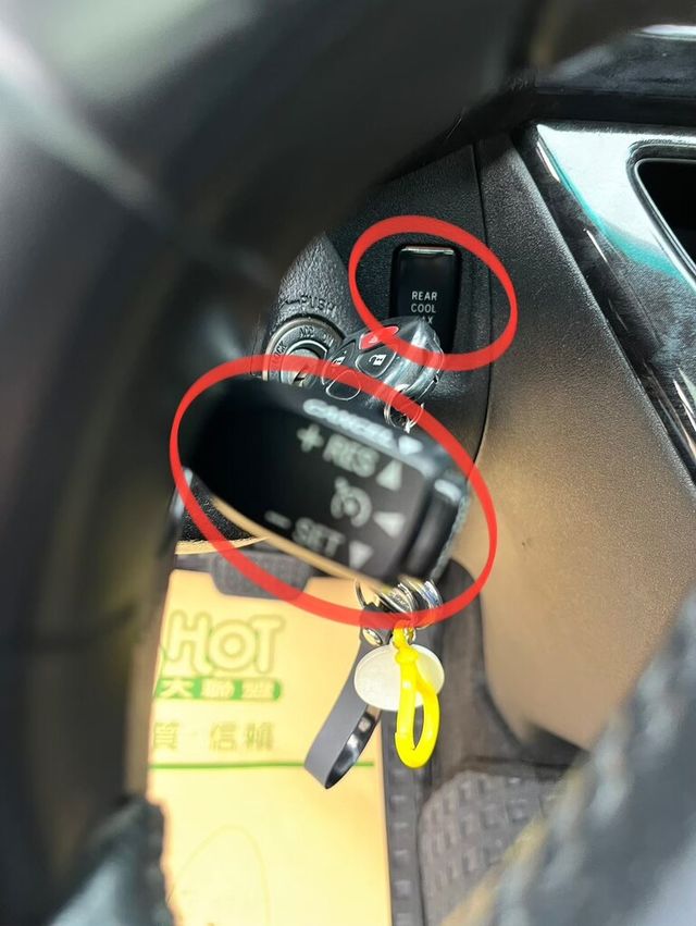 TOYOTA豐田 WISH  第18張相片