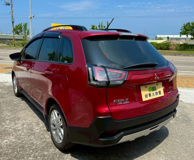 MITSUBISHI三菱 COLT PLUS  第8張相片