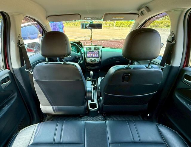 MITSUBISHI三菱 COLT PLUS  第11張相片