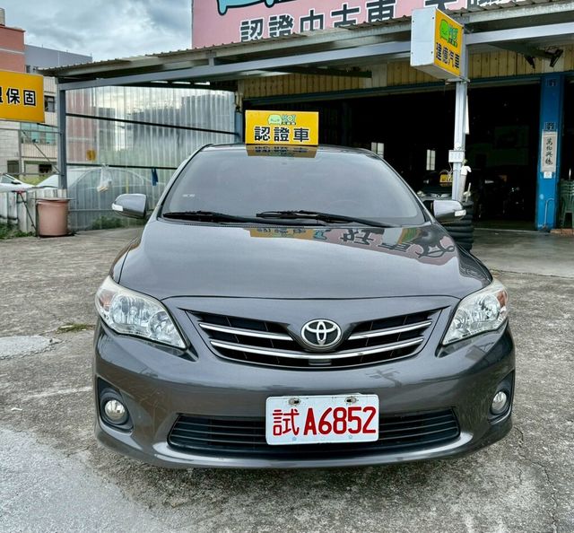 TOYOTA豐田 ALTIS  第3張相片