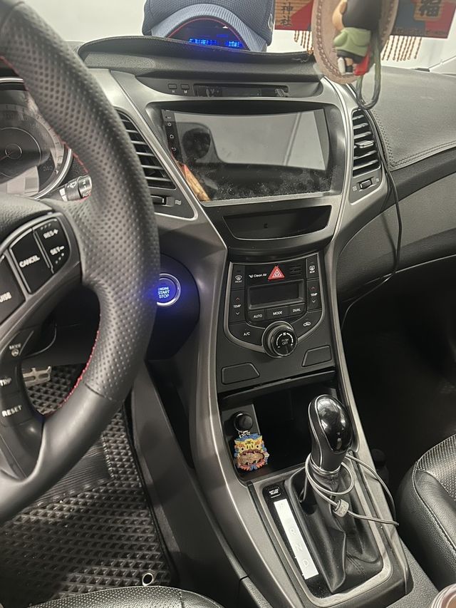 HYUNDAI現代 ELANTRA  第8張相片