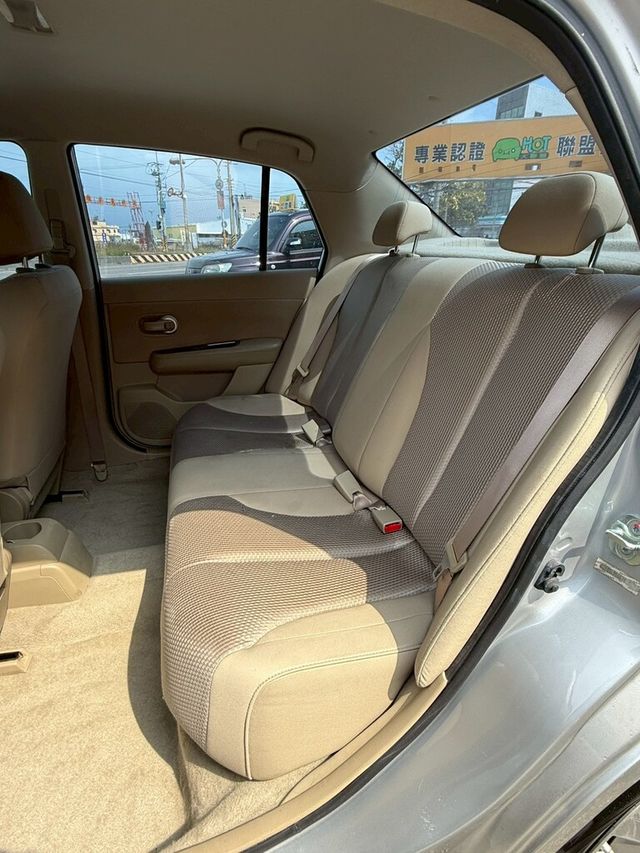 NISSAN日產 TIIDA  第10張相片