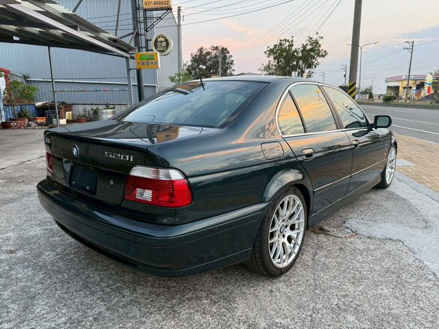 BMW寶馬 520  第2張相片
