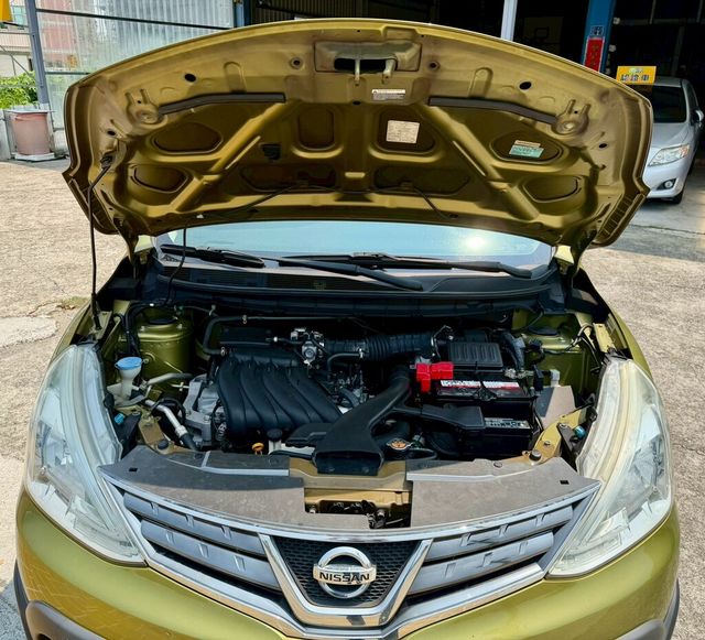 NISSAN日產 LIVINA  第6張相片