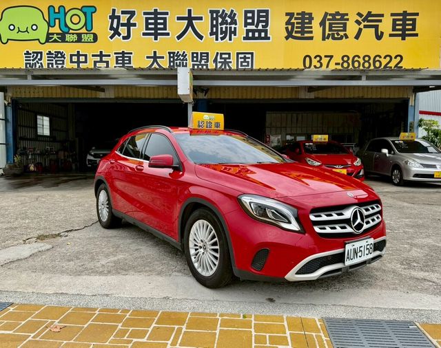 M-BENZ賓士 GLA180  第8張相片