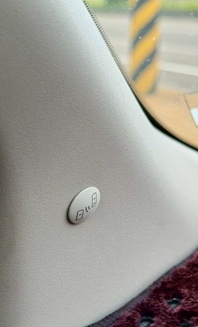 NISSAN日產 TIIDA  第20張相片