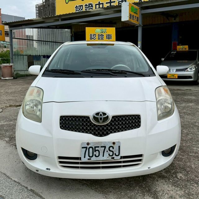 TOYOTA豐田 YARIS  第2張相片
