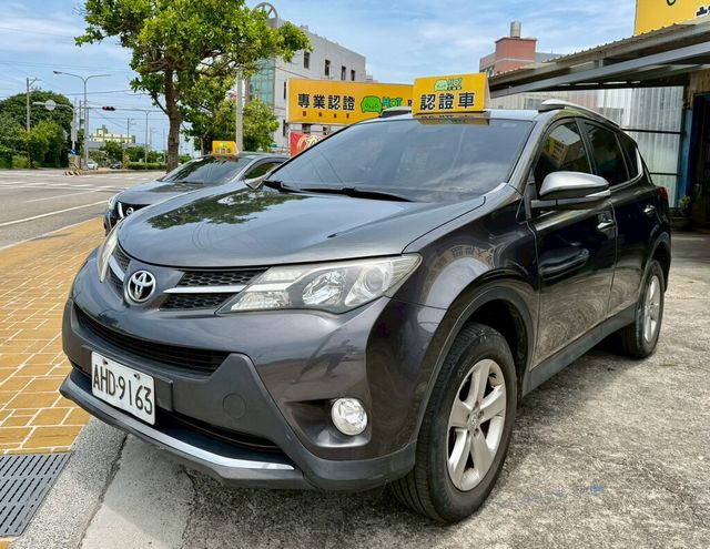 TOYOTA豐田 RAV4  第1張相片