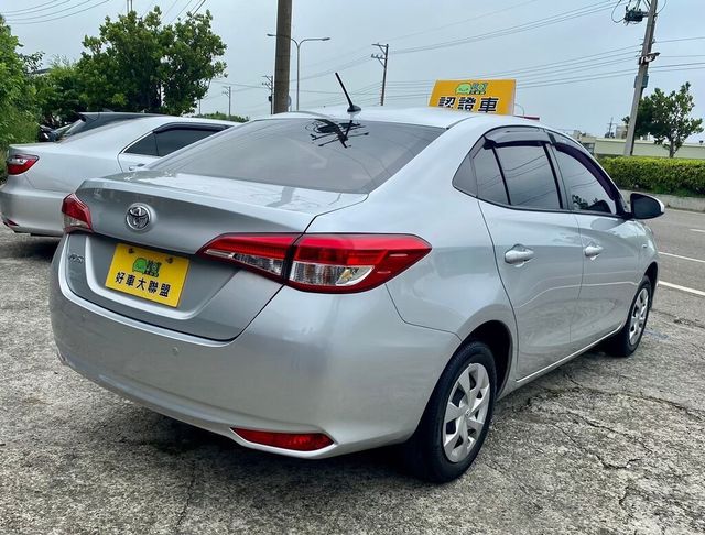 TOYOTA豐田 VIOS  第2張相片