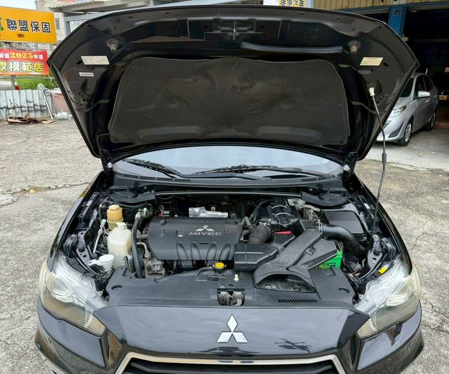 MITSUBISHI三菱 LANCER IO  第6張相片