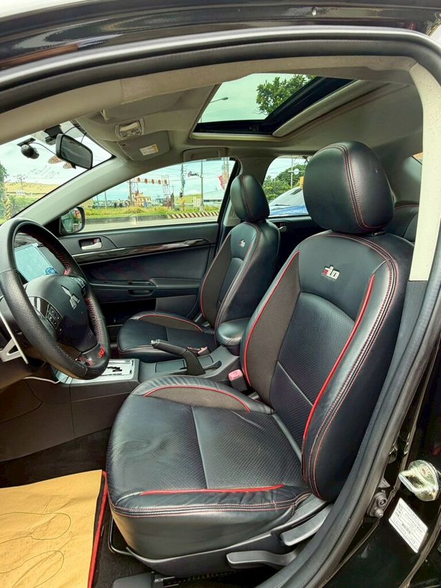 MITSUBISHI三菱 LANCER IO  第9張相片