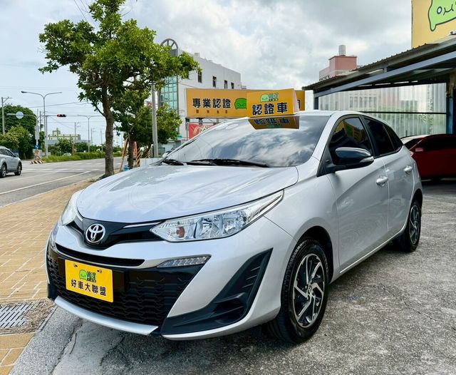 TOYOTA豐田 YARIS  第1張相片