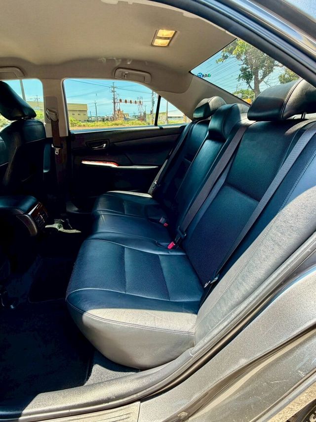 TOYOTA豐田 CAMRY  第10張相片