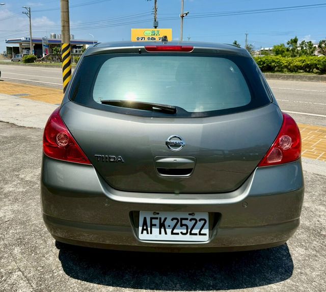 NISSAN日產 TIIDA  第4張相片