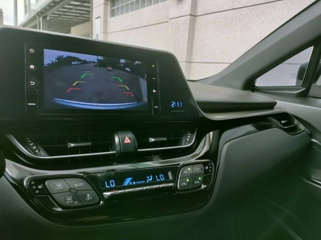 Toyota C-HR  第2張相片