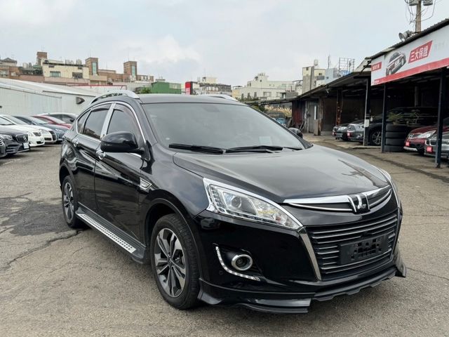 Luxgen U6 Turbo  第6張相片