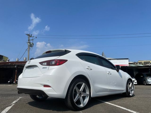 Mazda Mazda3  第1張相片